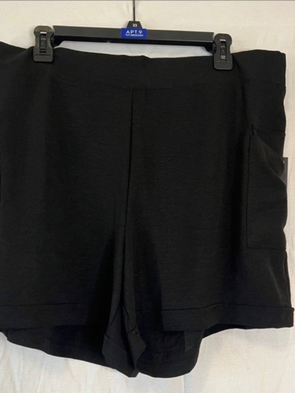 3rd + Malt Black Cargo Shorts 2X NWT